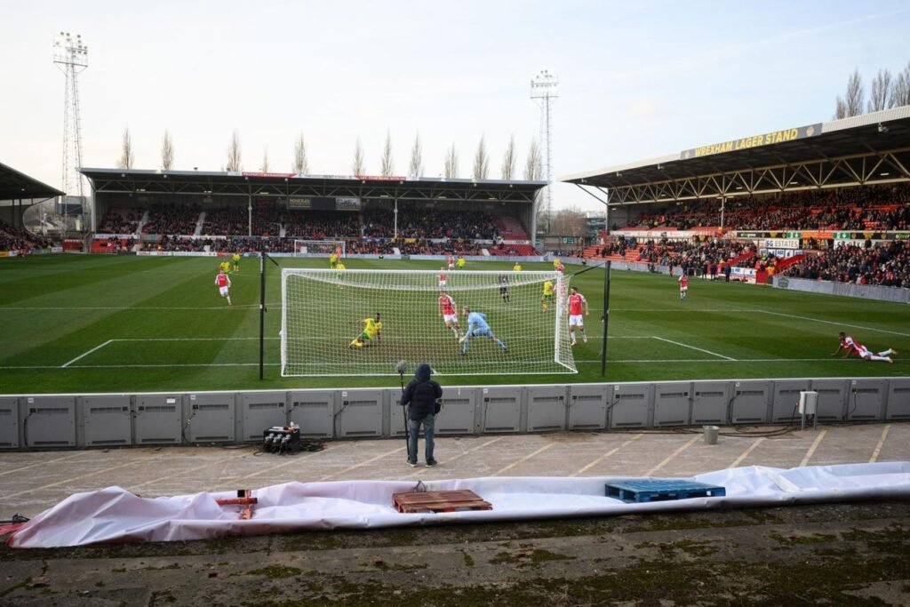 Wrexham AFC, Middlesbrough FC, EFL Championship, Championship 2026, Wrexham vs Middlesbrough, Wrexham live score, Boro, Racecourse Ground, Football results, Ryan Reynolds, Rob McElhenney, Championship highlights, Josh Windass, Morgan Whittaker, Soccer news, Matchday 46, Promotion playoffs.